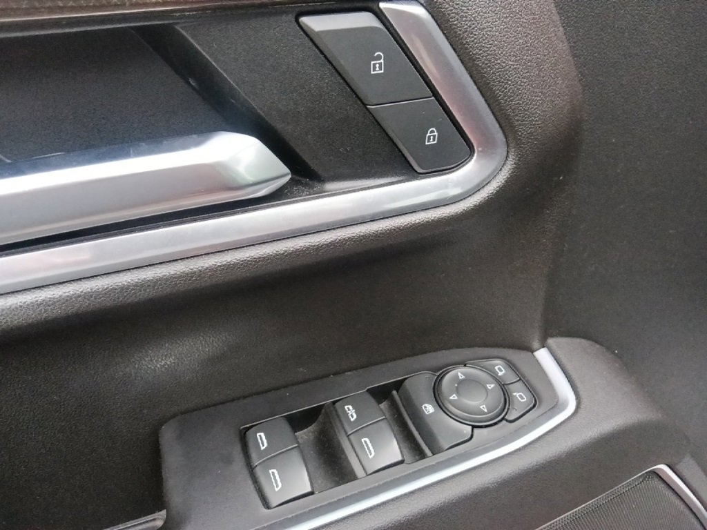 Used 2022 Chevrolet Silverado 1500 LT w/ Protection Package image 12