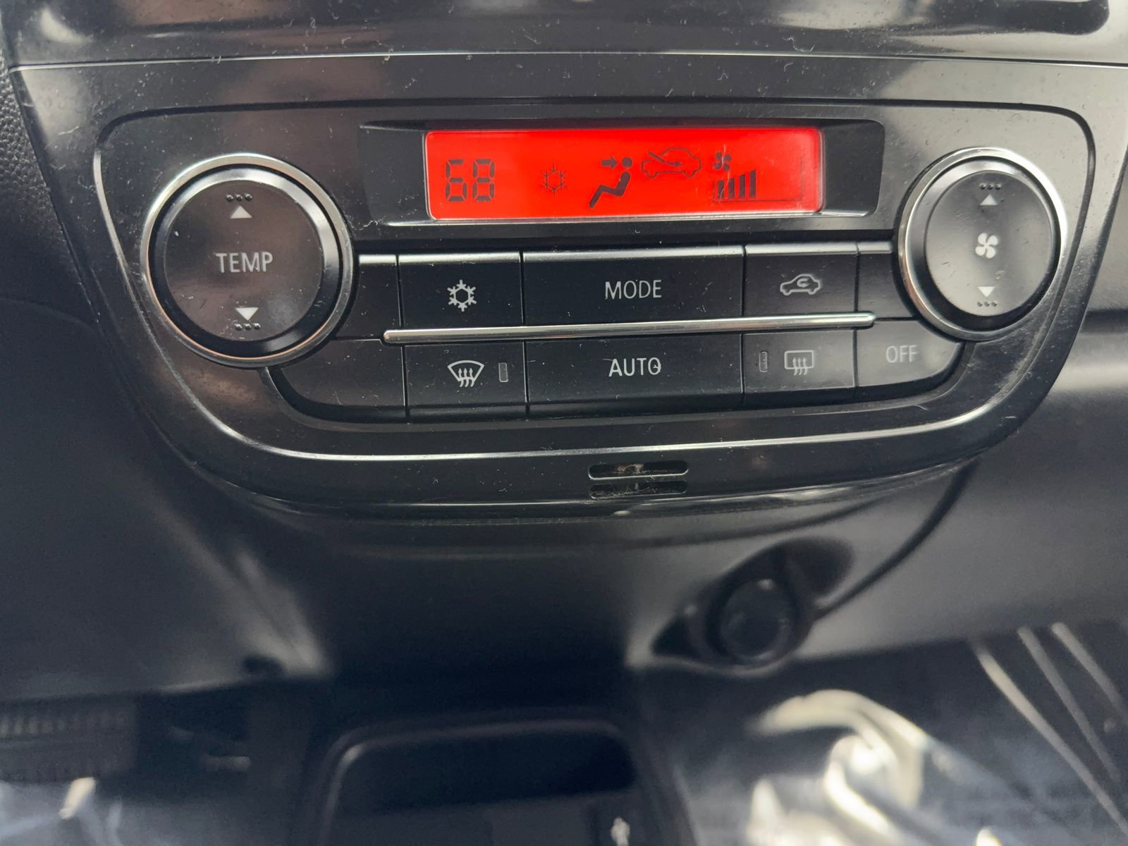 Used 2021 Mitsubishi Mirage LE image 29