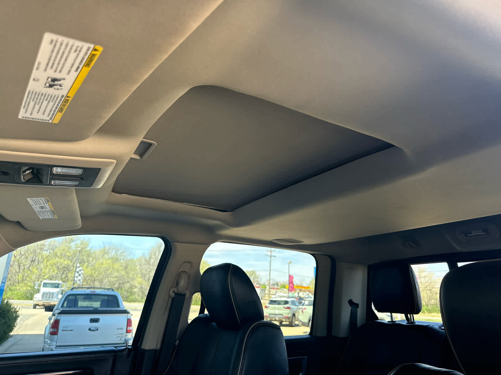 Used 2014 RAM 2500 Limited image 23