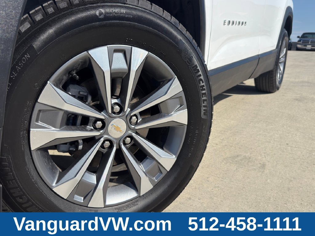 Used 2026 Chevrolet Equinox LT AWD/4WD image 6
