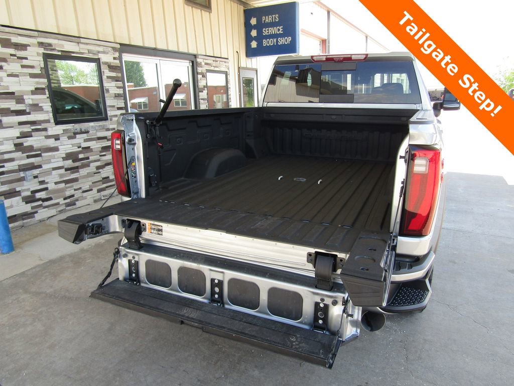 Used 2024 GMC Sierra 2500 Denali w/ Denali Reserve Package AWD/4WD image 28