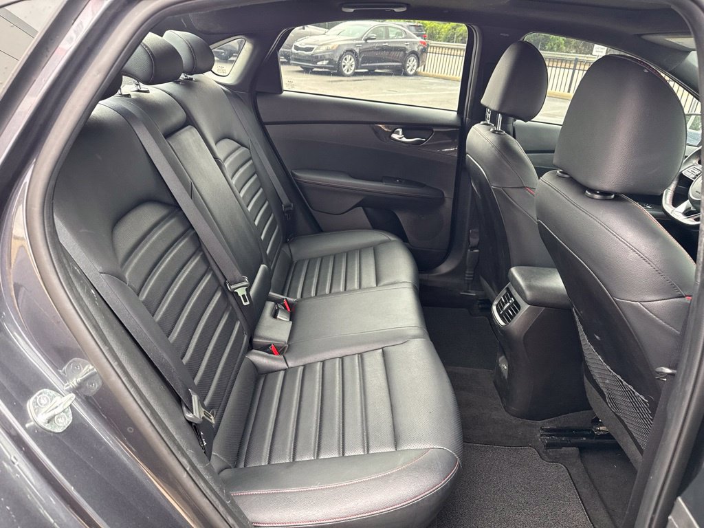Used 2023 Kia Forte GT FWD image 30