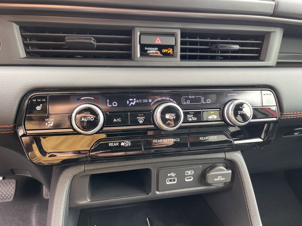 New 2025 Honda Pilot TrailSport image 10