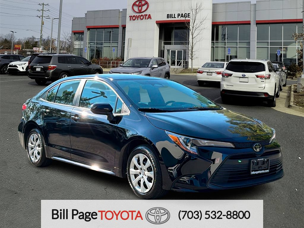 Used 2026 Toyota Corolla LE FWD image 1