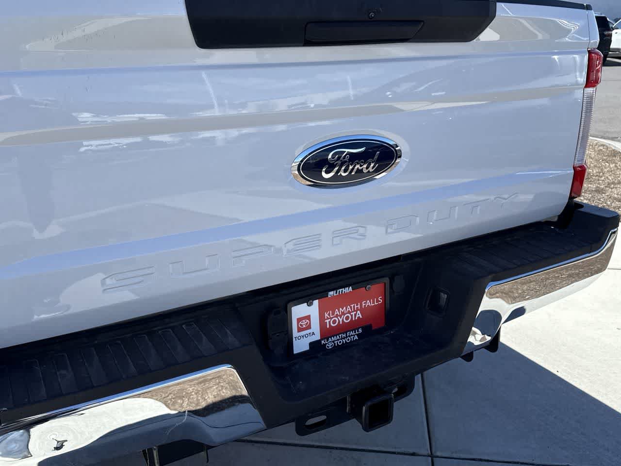 Used 2017 Ford F350 XL w/ Power Equipment Group AWD/4WD image 9