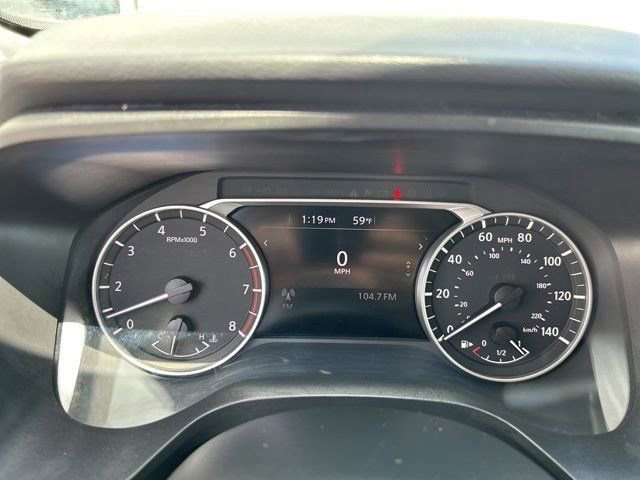 Used 2024 Nissan Rogue SV image 15