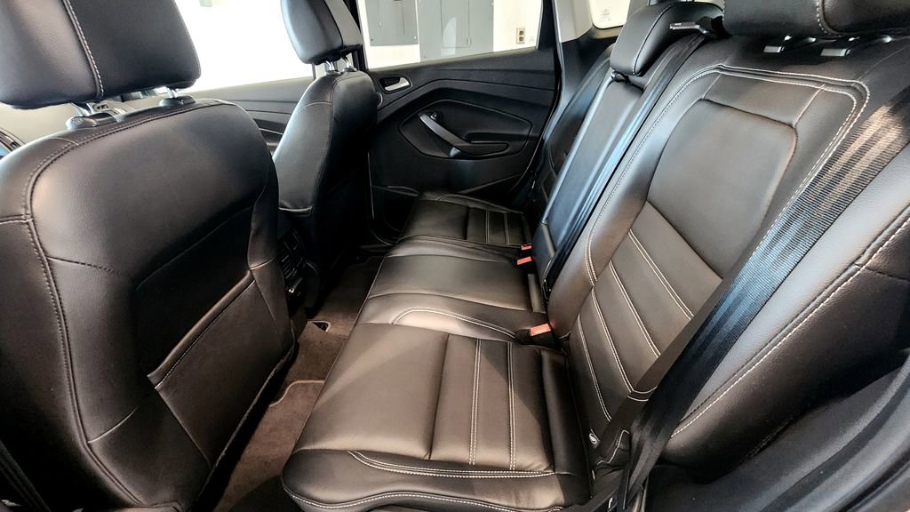 Used 2017 Ford Escape Titanium FWD image 34