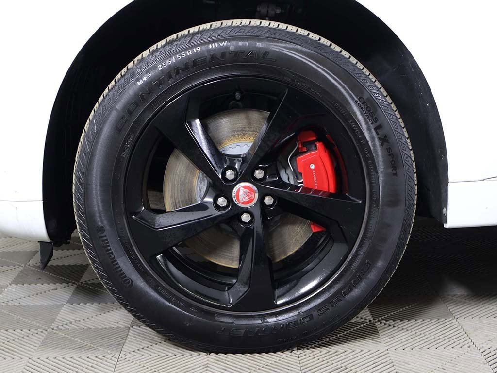 Used 2023 Jaguar F-PACE R-Dynamic S image 25