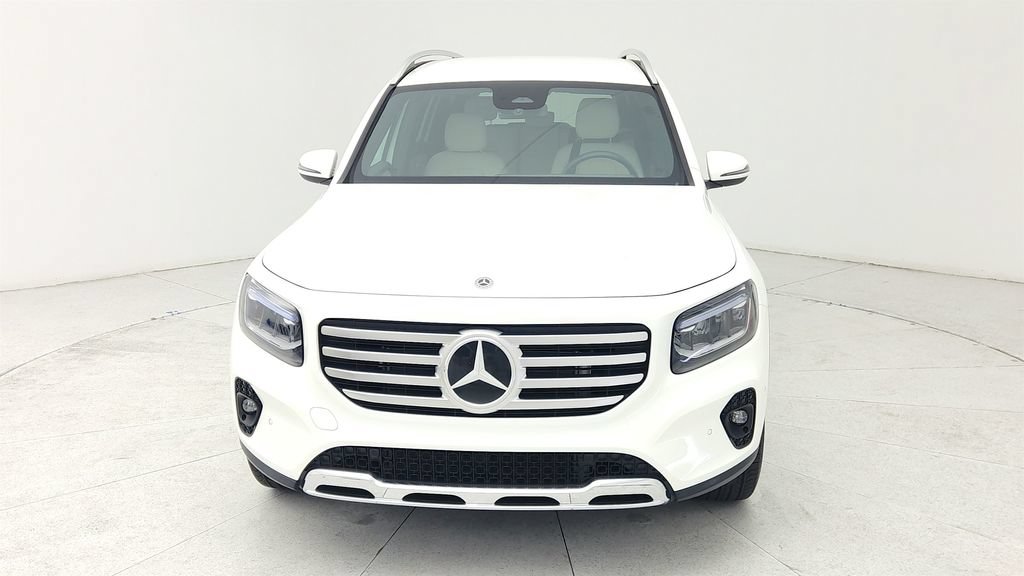 Used 2025 Mercedes-Benz GLB 250 w/ Exclusive Package image 2