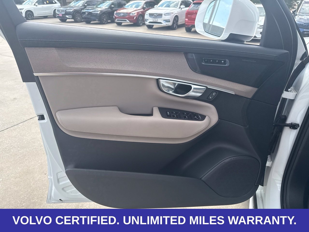Certified 2026 Volvo XC90 B6 Plus AWD/4WD image 23