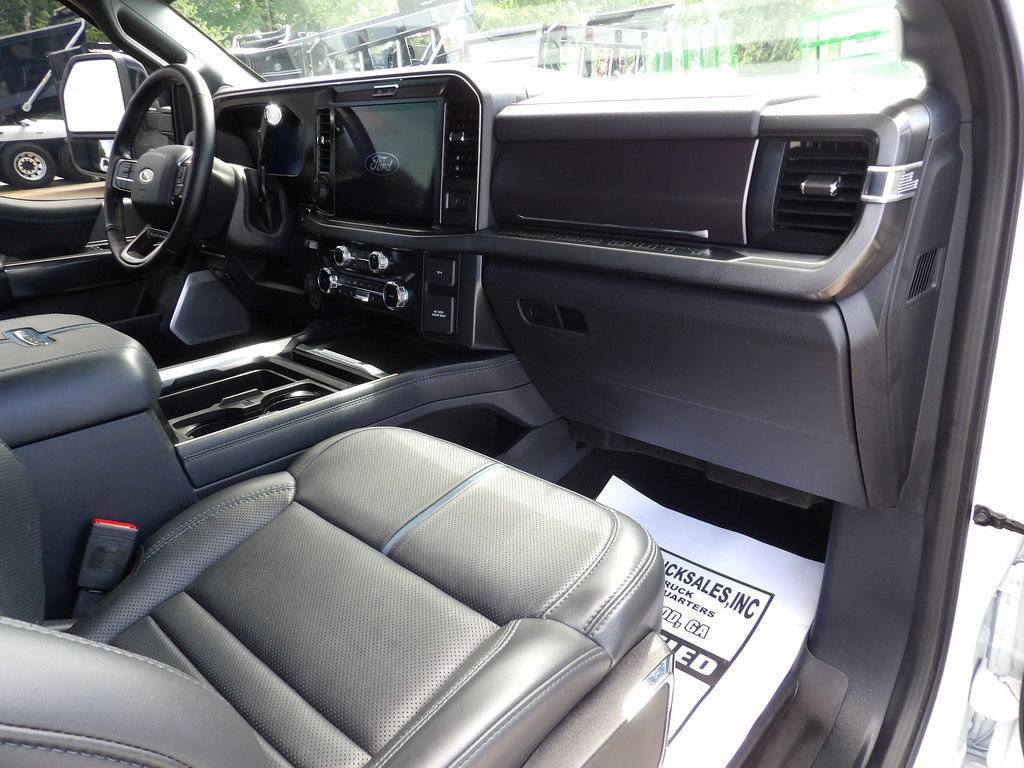 Used 2026 Ford F450 Platinum AWD/4WD image 47
