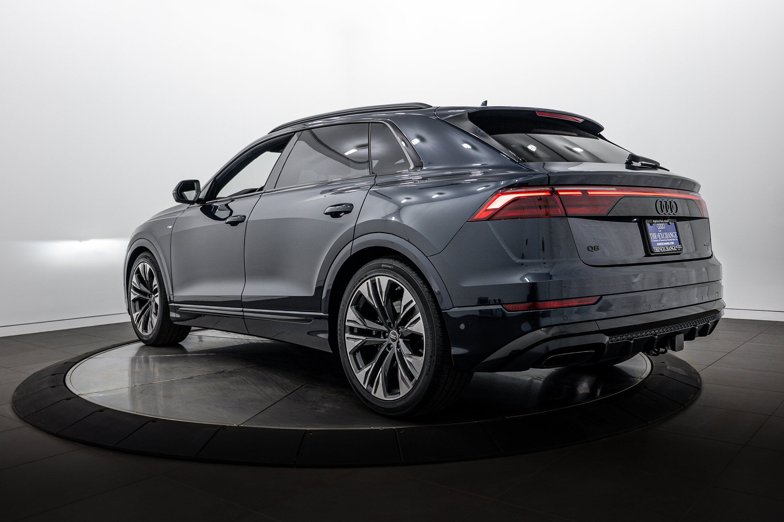 Used 2026 Audi Q8 Premium Plus w/ Premium Plus Package AWD/4WD image 5