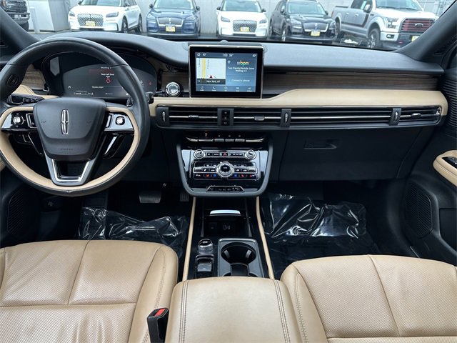 Certified 2022 Lincoln Corsair Reserve w/ Equipment Group 201A image 15