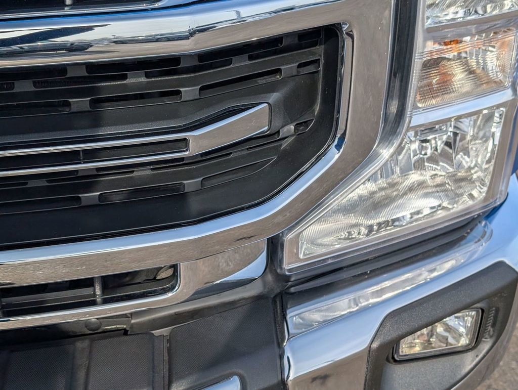 Used 2020 Ford F250 Lariat w/ Lariat Value Package image 11