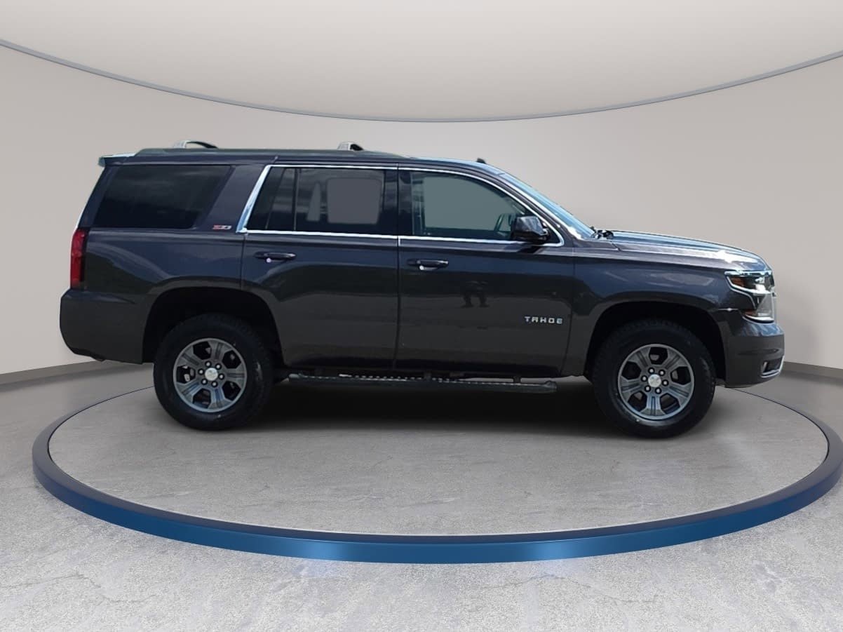 Used 2017 Chevrolet Tahoe LT AWD/4WD image 4