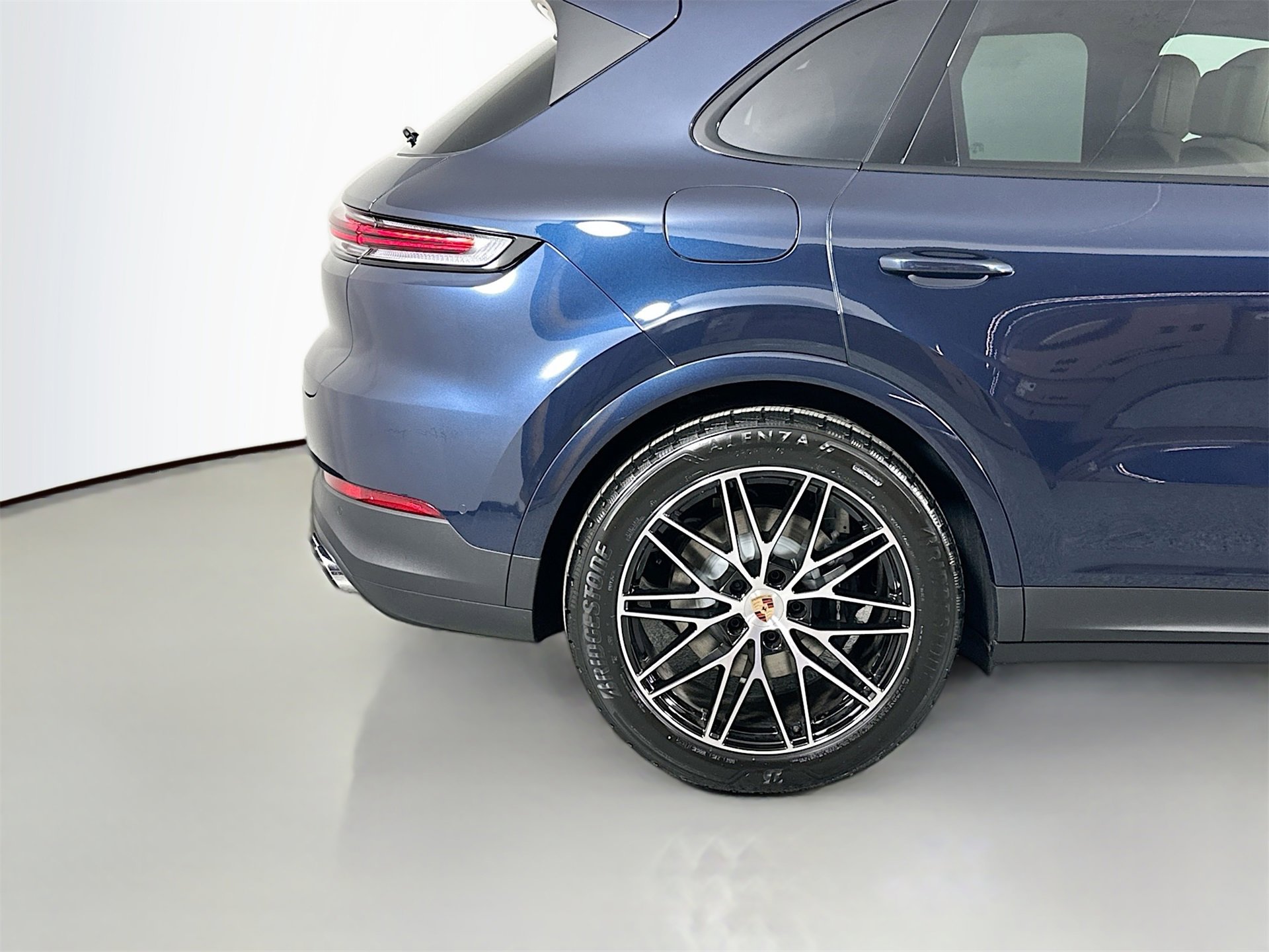 New 2026 Porsche Cayenne E-Hybrid image 13