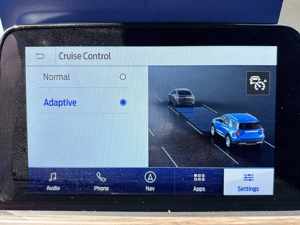 Certified 2020 Ford Escape Titanium AWD/4WD image 36