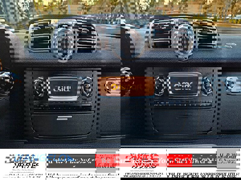 Used 2015 smart fortwo pure image 22