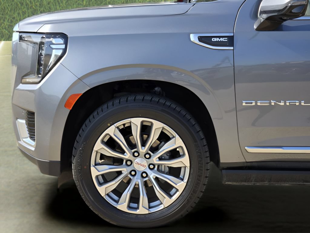 Used 2022 GMC Yukon XL Denali RWD image 10