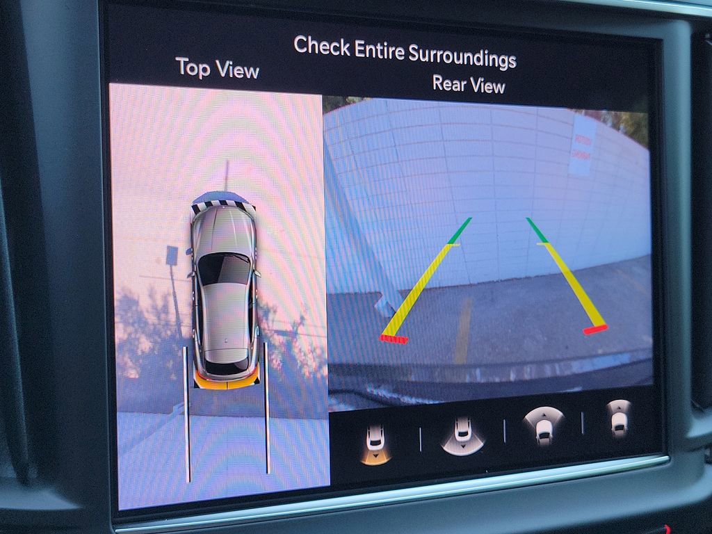 New 2023 Maserati Levante Trofeo image 10