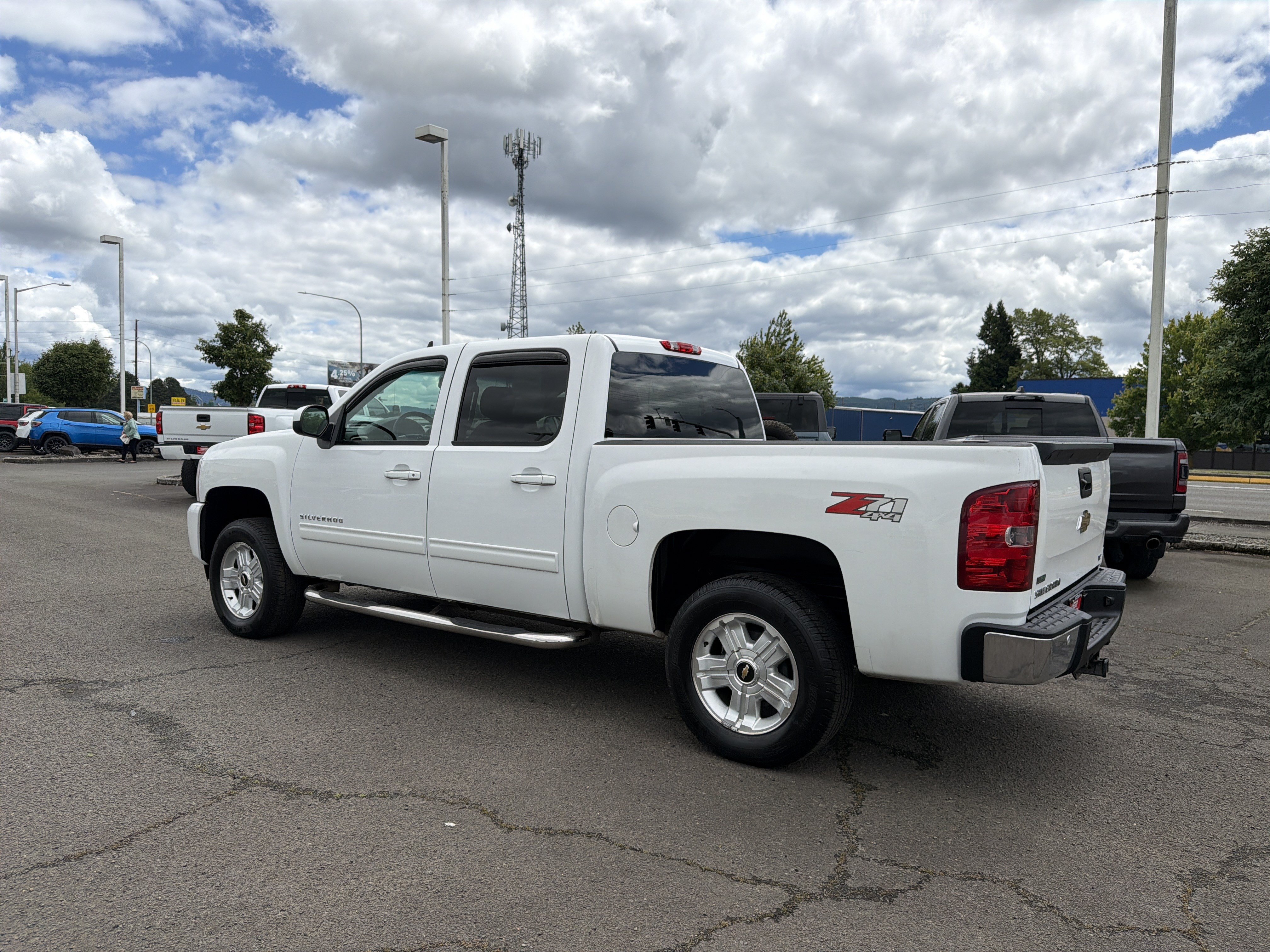Used 2011 Chevrolet Silverado 1500 LTZ w/ LTZ Plus Package AWD/4WD image 7