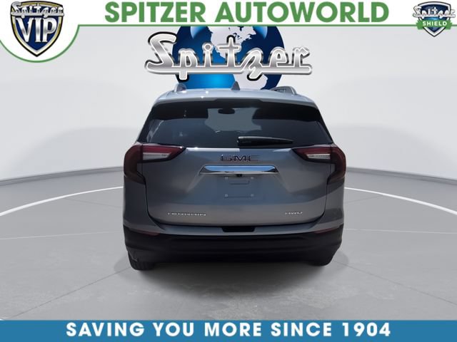 Used 2024 GMC Terrain SLE w/ Driver Convenience Package AWD/4WD image 9