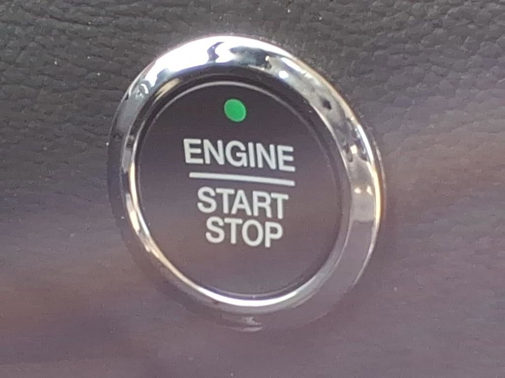 Used 2024 Ford Edge SEL w/ Convenience Package image 18