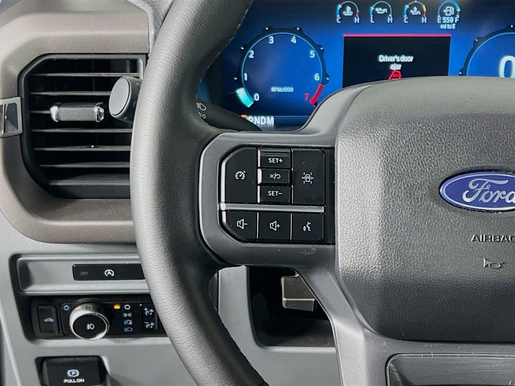 Used 2025 Ford F150 XLT w/ Equipment Group 301A Standard image 10