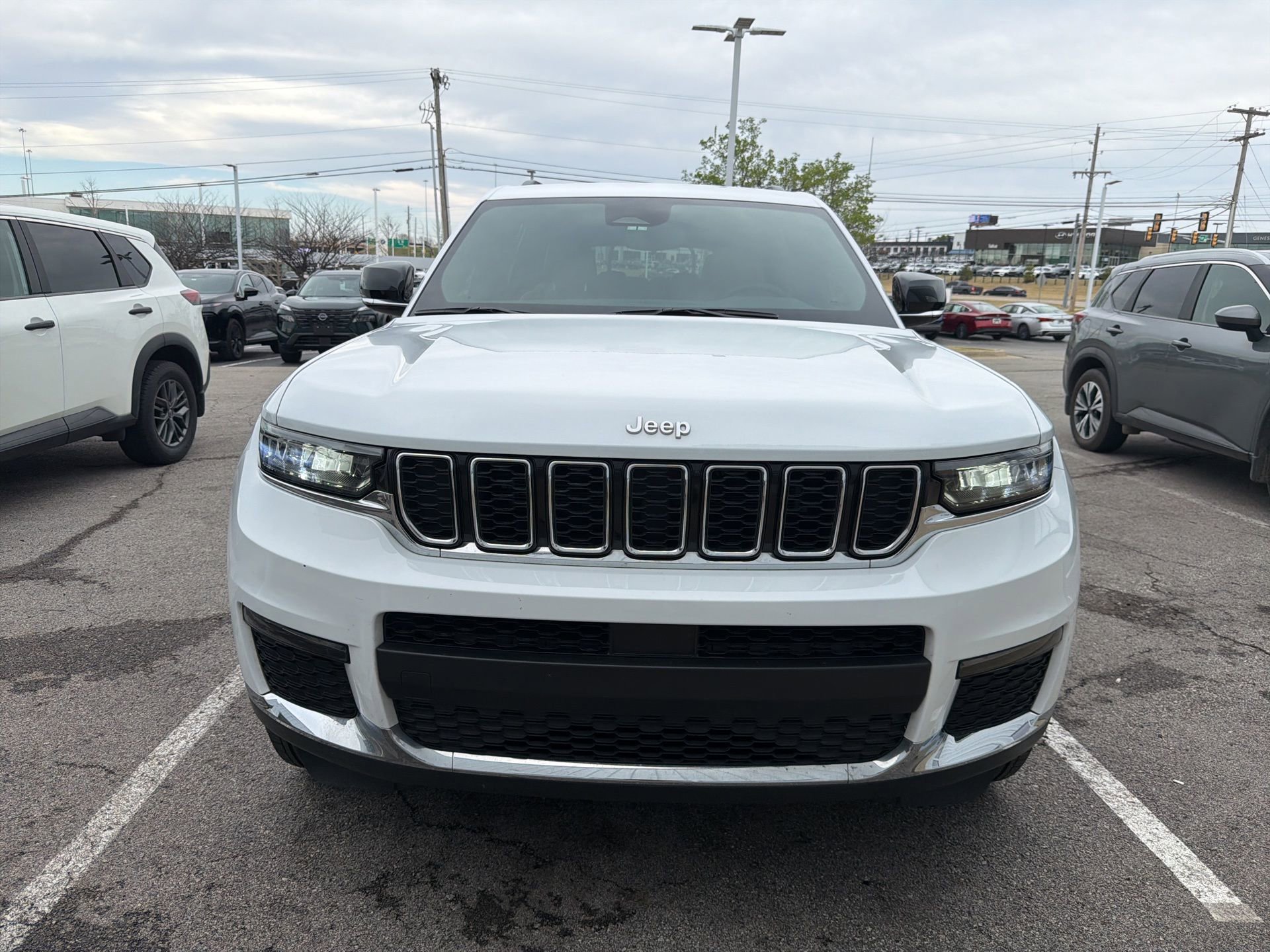 Used 2024 Jeep Grand Cherokee L Limited w/ Trailer Tow Package image 2