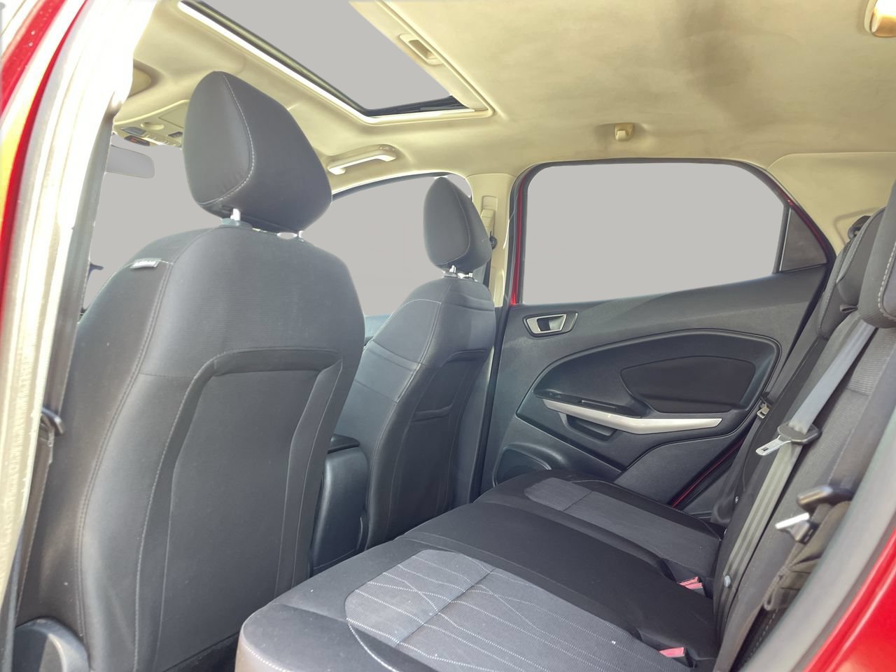 Used 2020 Ford EcoSport SE w/ SE Convenience Package FWD image 16