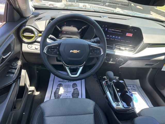 New 2026 Chevrolet Trax LT w/ Driver Confidence Package FWD image 24