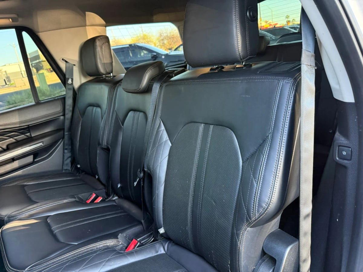 Used 2019 Ford Expedition Platinum image 47