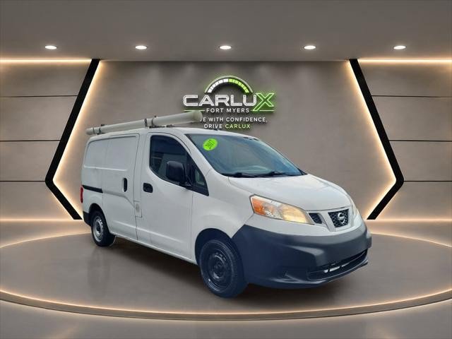 Used 2017 Nissan NV200 S FWD image 1