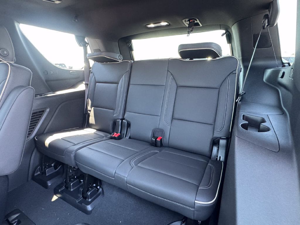 New 2026 GMC Yukon Elevation w/ Elevation Premium Package AWD/4WD image 25