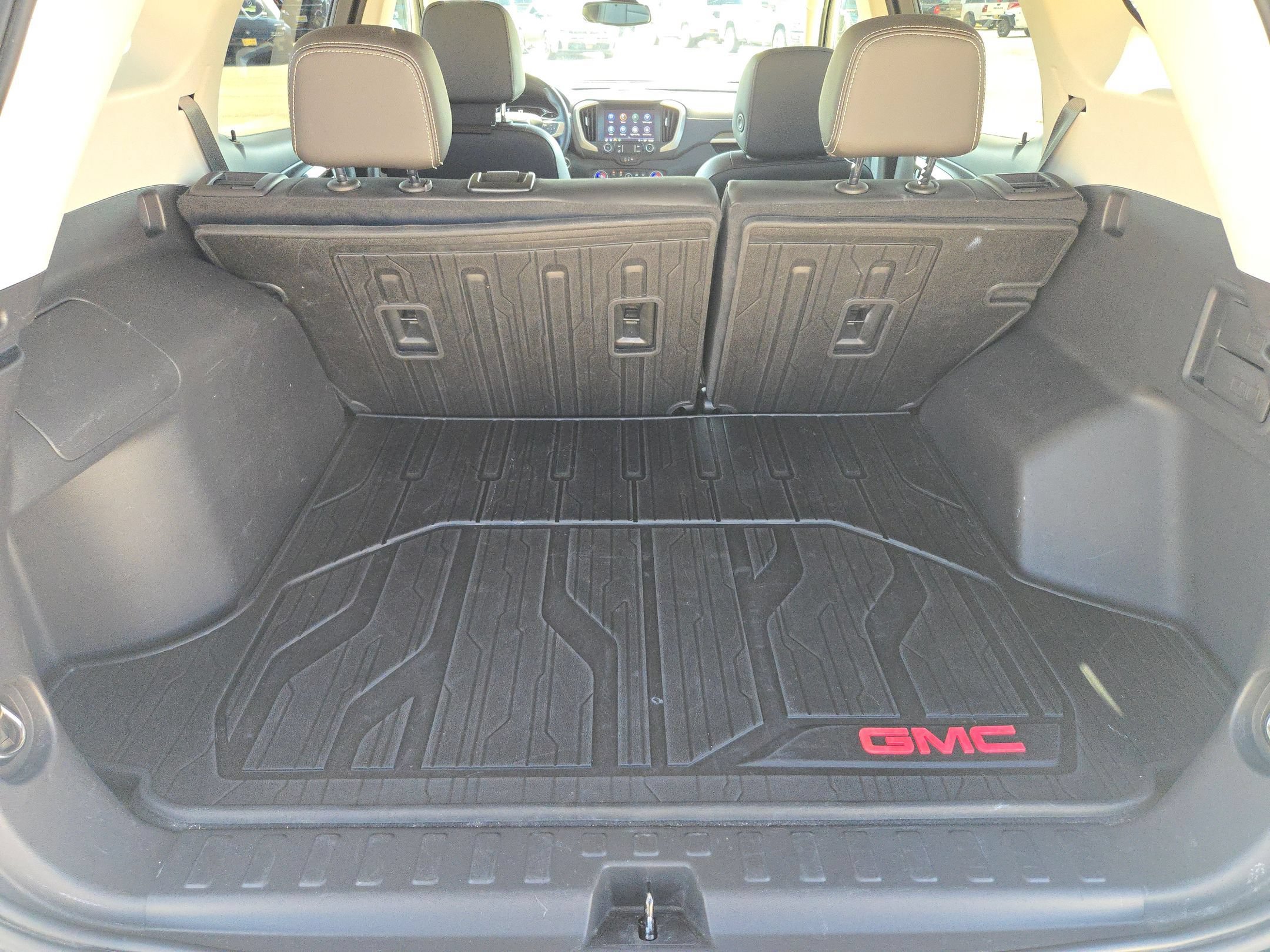 Used 2023 GMC Terrain Denali AWD/4WD image 26