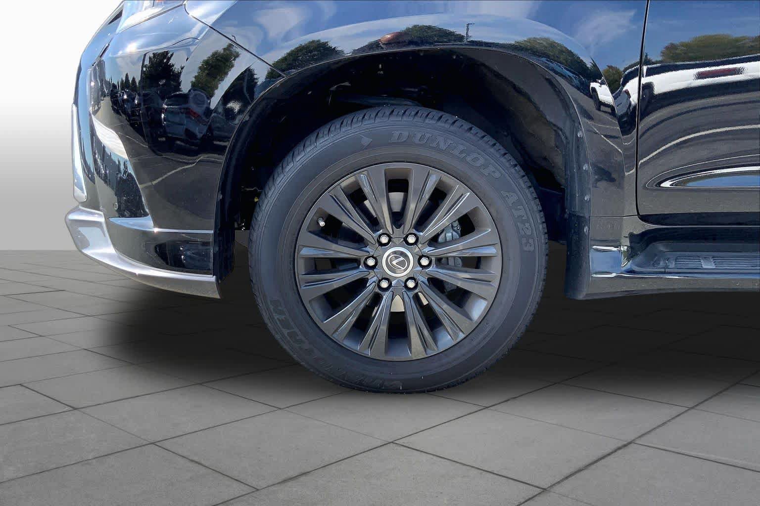 Used 2023 Lexus GX 460 Premium AWD/4WD image 10