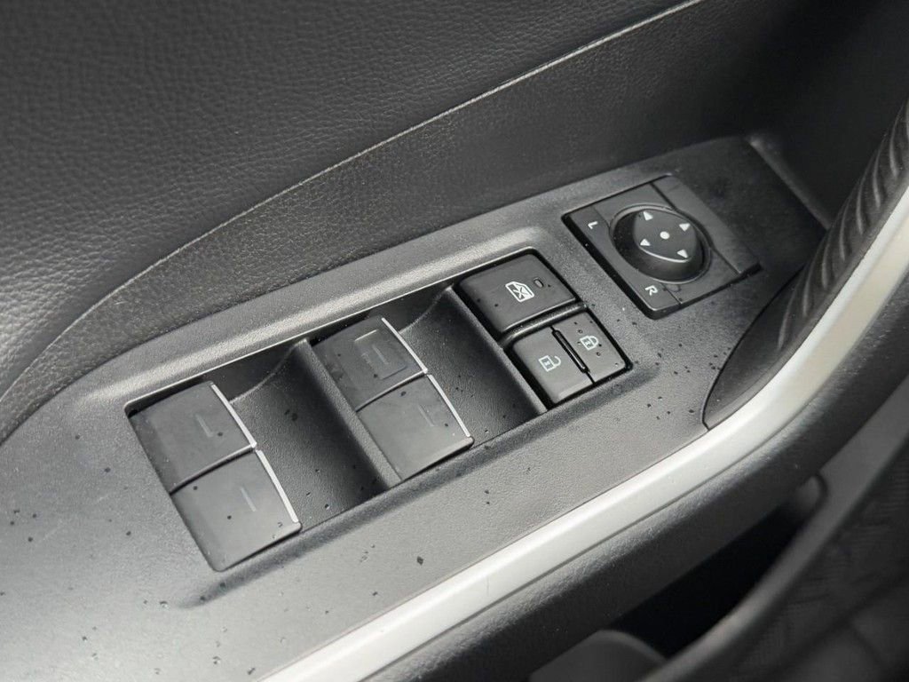Used 2024 Toyota RAV4 Adventure image 21