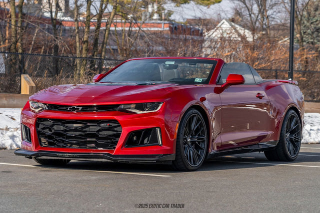 Used 2019 Chevrolet Camaro ZL1 image 14