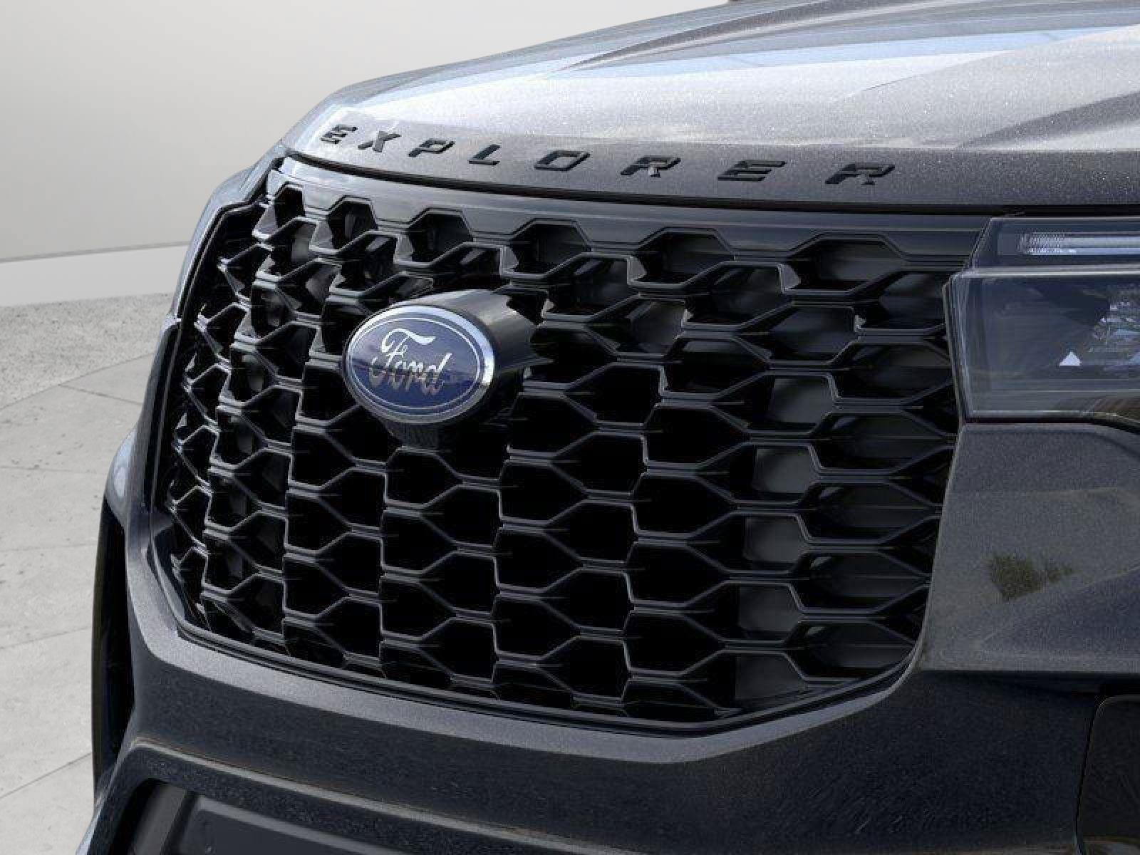 New 2026 Ford Explorer ST-Line w/ ST-Line Street Pack AWD/4WD image 17
