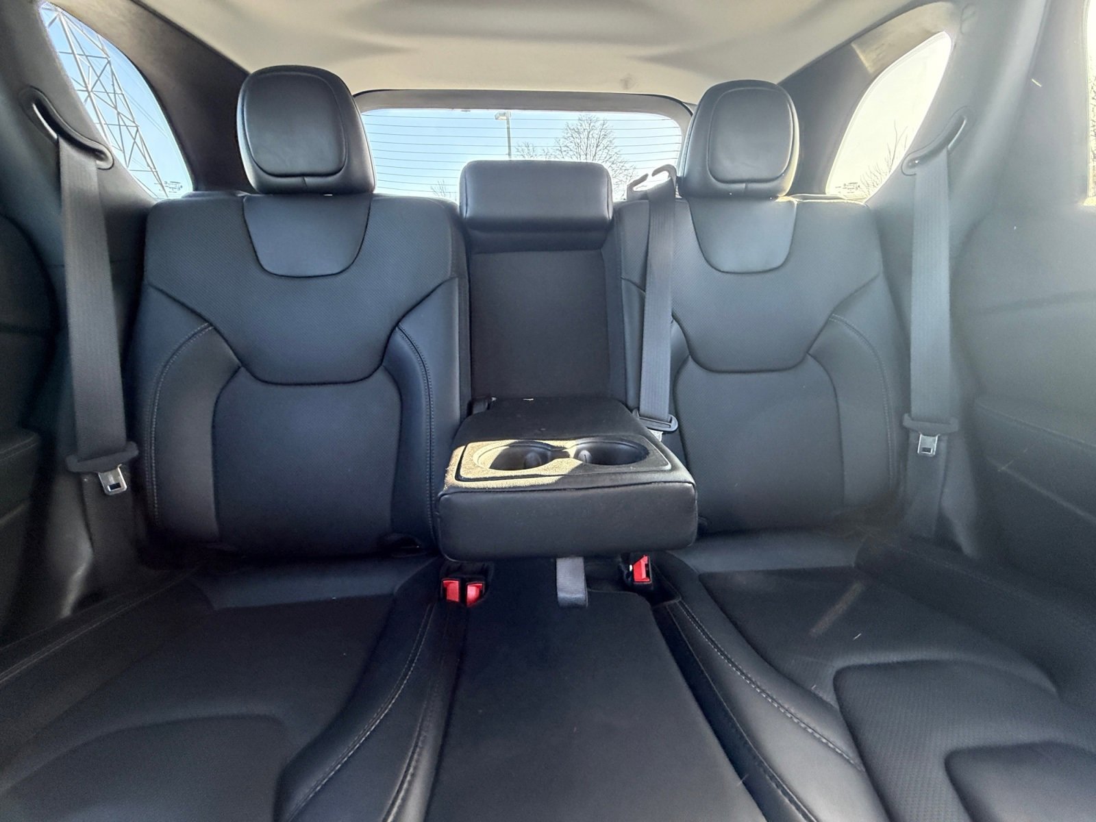 Used 2022 Jeep Cherokee Latitude Lux w/ Sun & Sound Group image 26