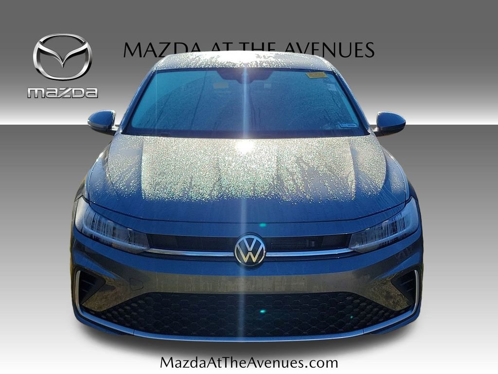 Used 2025 Volkswagen Jetta S image 3