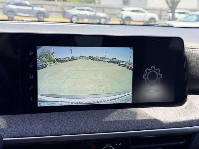 Certified 2025 Nissan Kicks SV FWD image 20