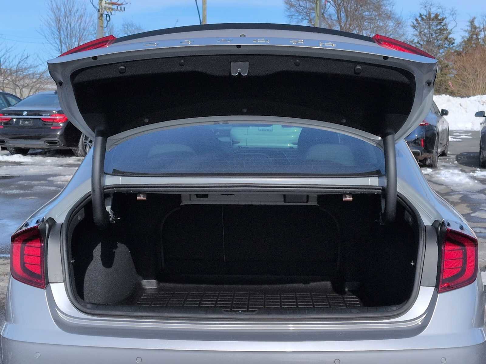 Used 2023 Hyundai Sonata Limited image 36