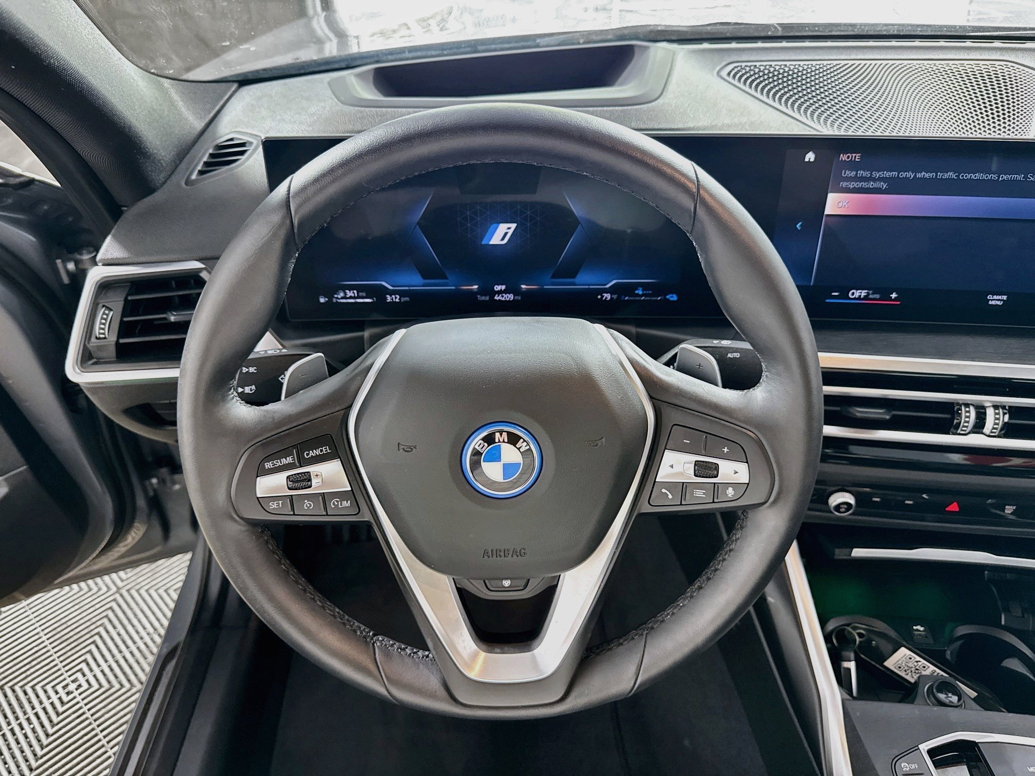 Used 2024 BMW 330e xDrive w/ Premium Package AWD/4WD image 15