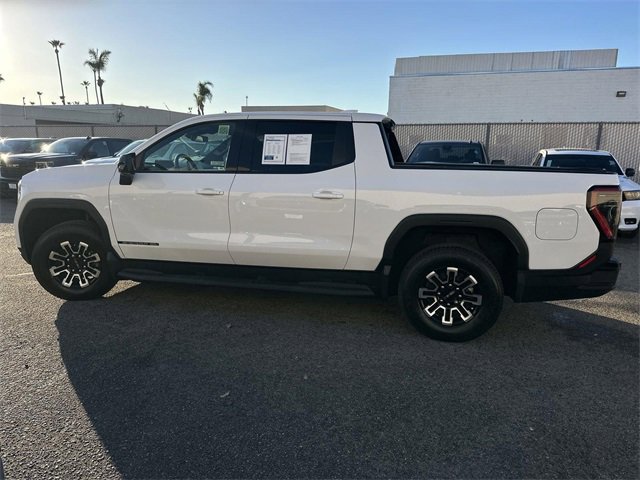 Used 2026 GMC Sierra EV Elevation image 7