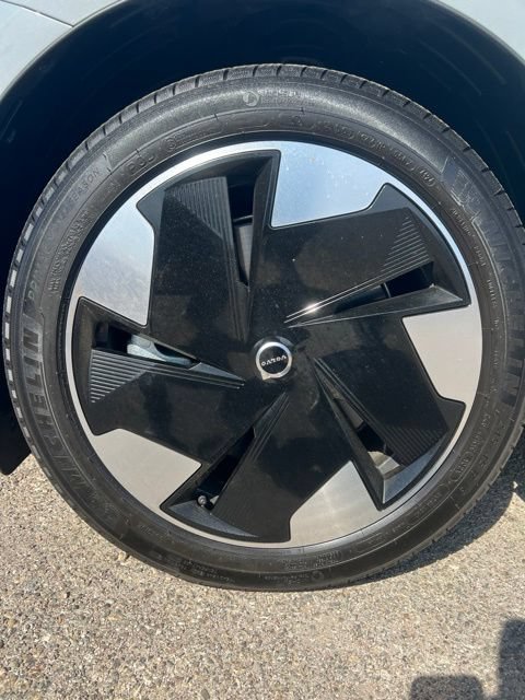 Used 2025 Volvo EX30 Ultra AWD/4WD image 34
