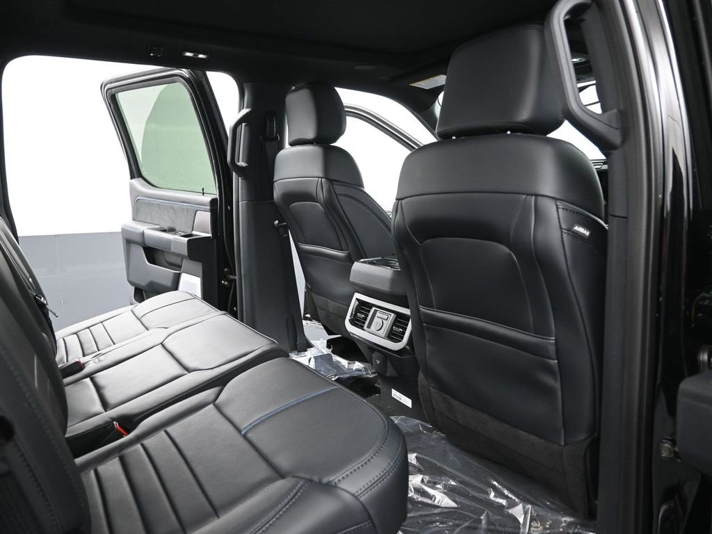 New 2026 Ford F450 Platinum image 14