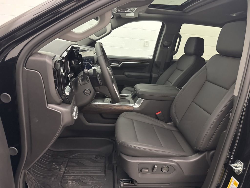 New 2026 GMC Sierra 1500 SLT w/ SLT Premium Plus Package image 21