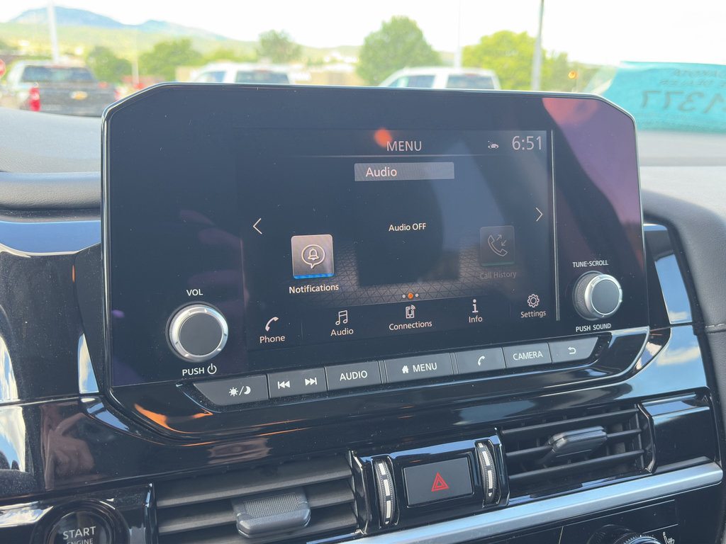 Used 2025 Nissan Pathfinder SV AWD/4WD image 24