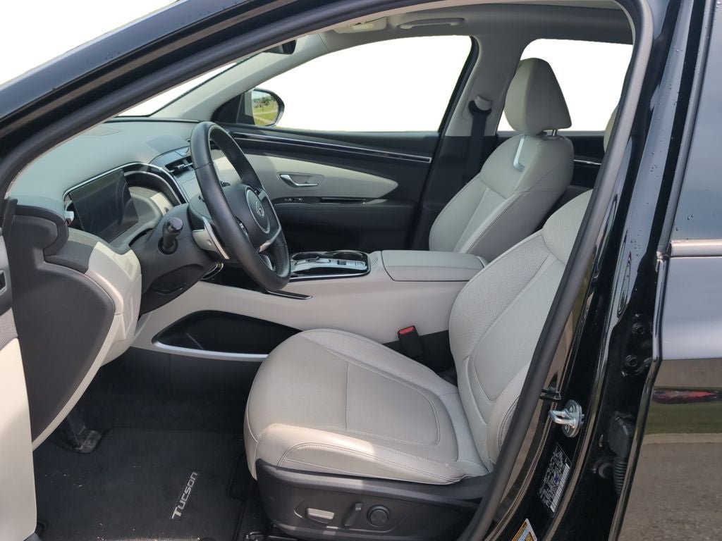 Certified 2024 Hyundai Tucson Limited AWD/4WD image 8